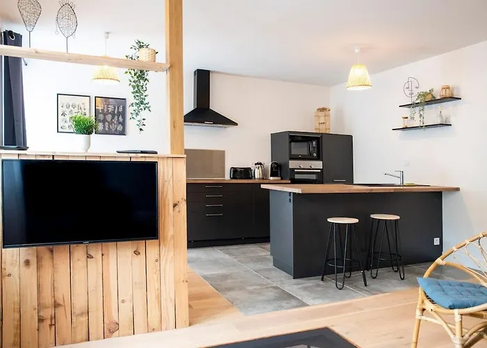 Bel Entre Campus 1 Et Vaugueux * Caen